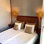 Ξενοδοχείο Risus 5*