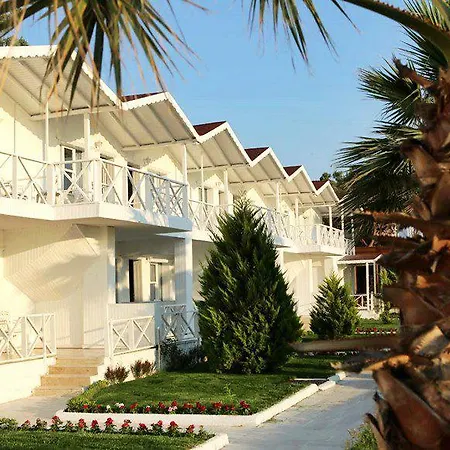 Risus Hotel