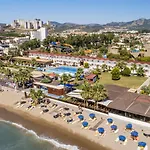 Risus Hotel
