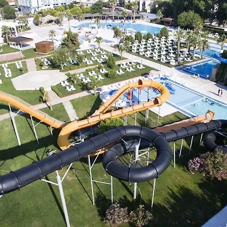 Risus Otel Kuşadası